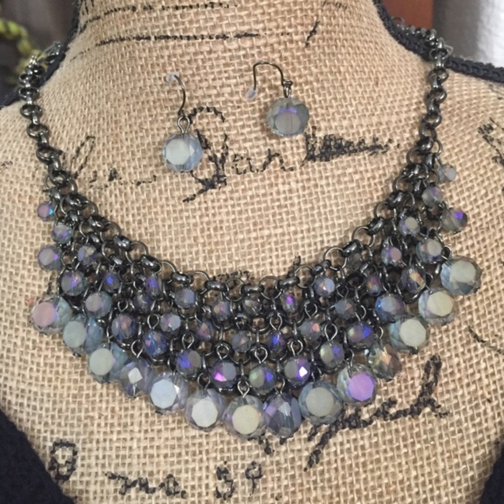 Rock chic purple and dark gray collar & Earrings